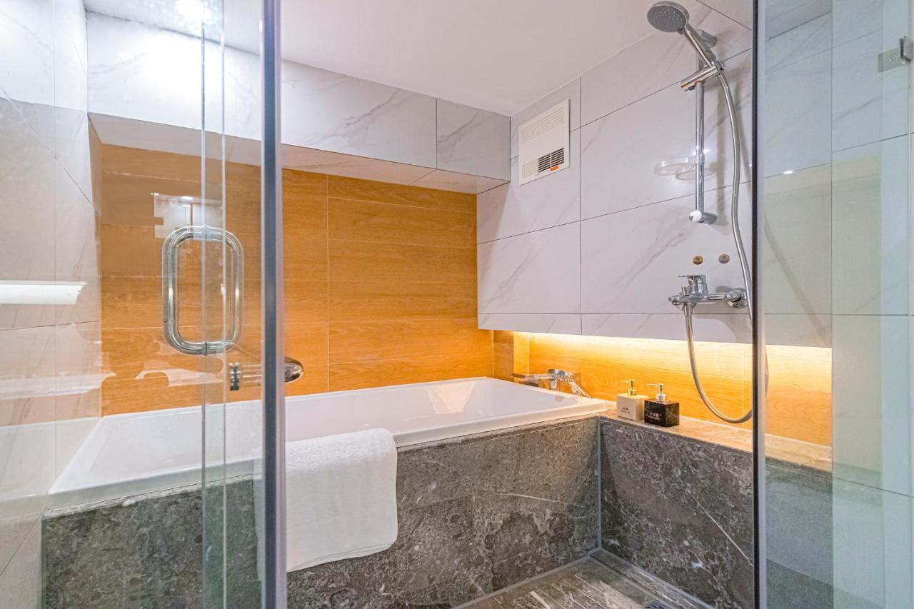 Kunming Dianchi Mideel International Apartment - South Asian Style Fuhai Metro Esterno foto